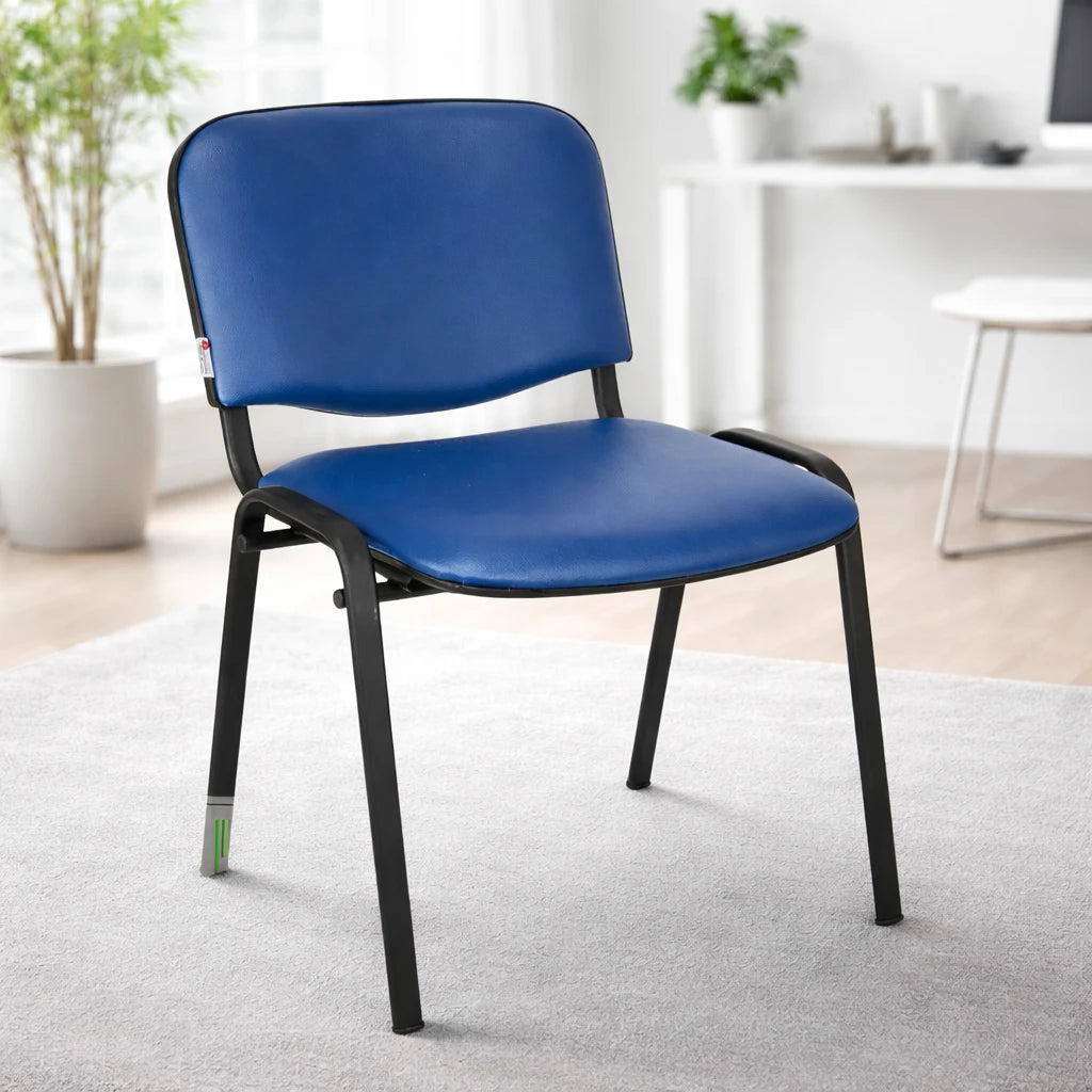 Sedia Venere in ecopelle imbottita con gambe in metallo, perfetta per ufficio e casa