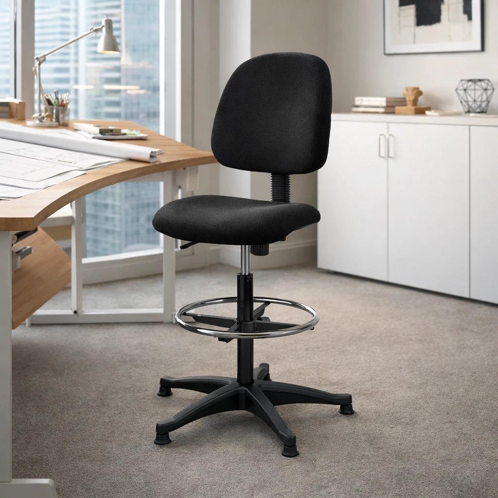 Sgabello cassa professionale con rivestimento ignifugo e altezza regolabile, struttura nera con o senza braccioli