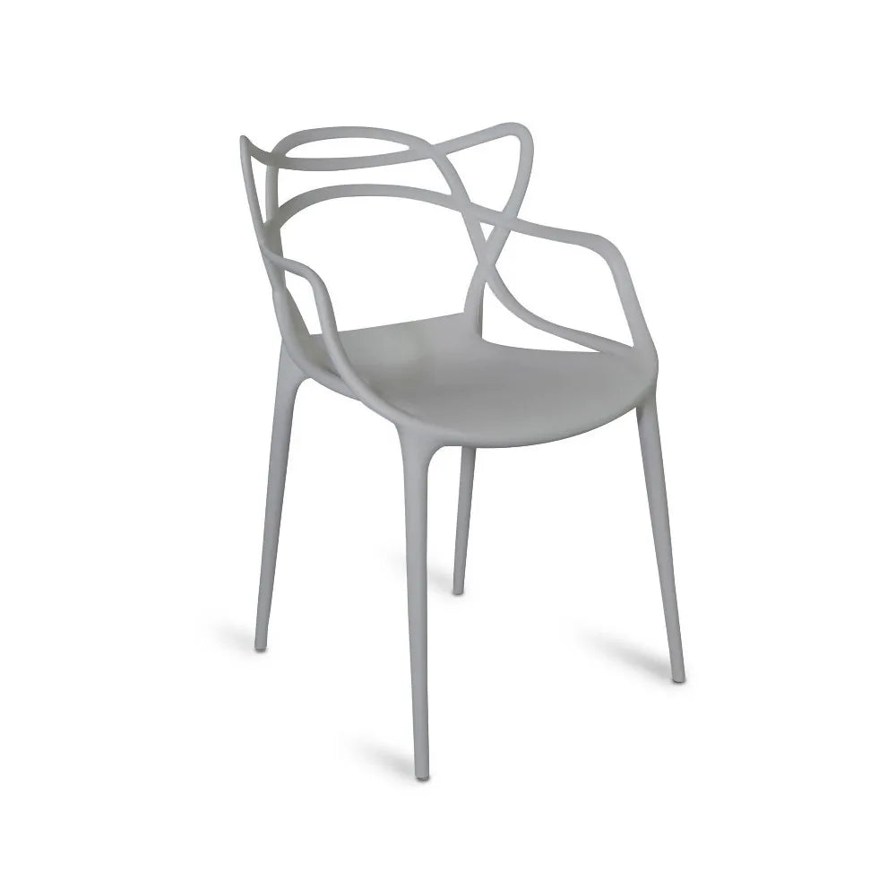 Sedia 133 in polipropilene ergonomica e impilabile, resistente e disponibile in vari colori