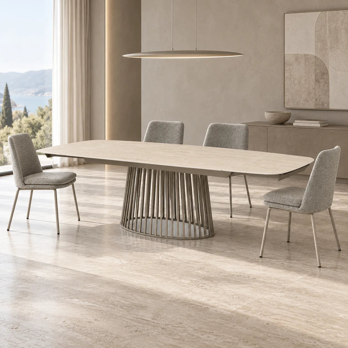 Tavolo allungabile Tom con piano in ceramica Travertino opaco e basamento in metallo Platino