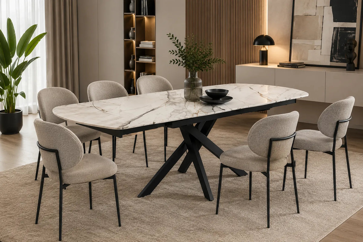 Tavolo allungabile Giove 140/200 cm con piano in ceramica effetto Marmo Oro Opaco e struttura in metallo nero.