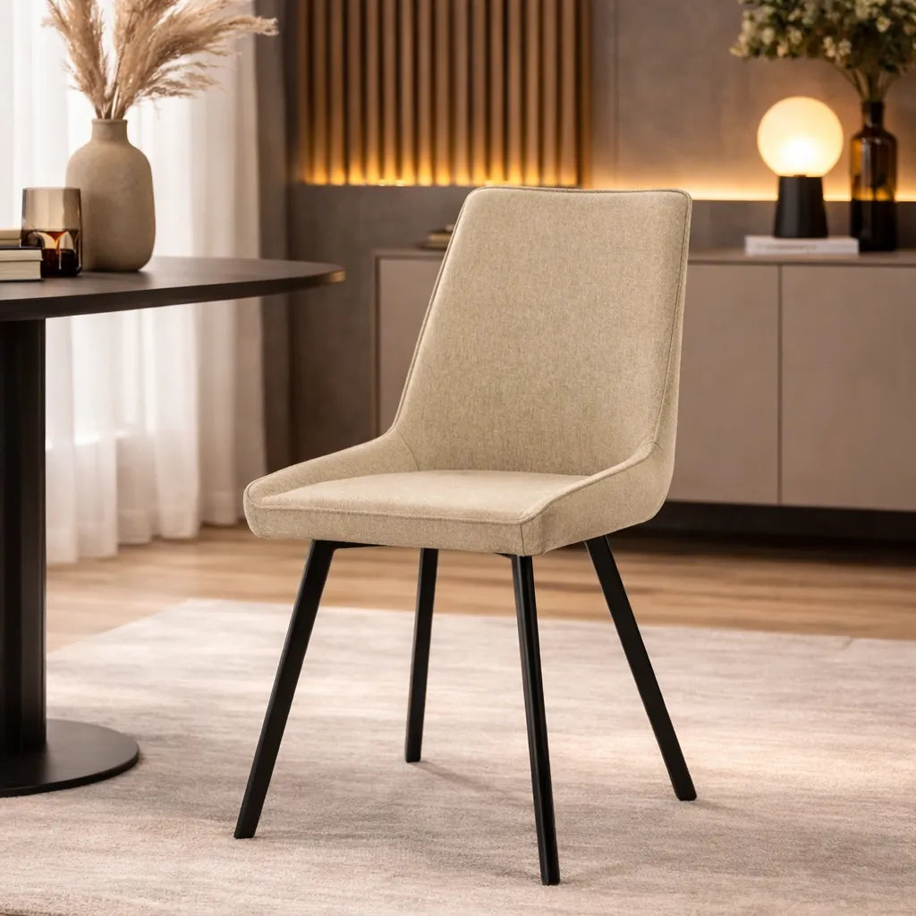 Sedia Fox Stones con seduta in microfibra e struttura in metallo nera
