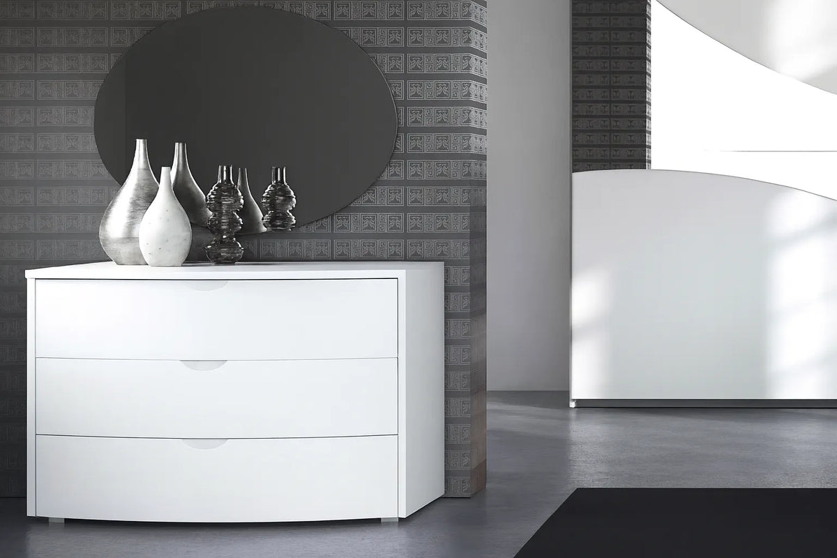 Camera da letto moderna Stoccolma con letto contenitore e armadio scorrevole bianco laccato opaco