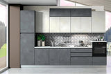 Cucina moderna Eguste da 360 cm in pronta consegna, con finitura grigio spatolato e elettrodomestici Candy inclusi.



