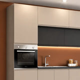Cucina Luna moderna da 360 cm con apertura a gola, soprapensili ed elettrodomestici inclusi, disponibile in tortora e grigio acciaio.