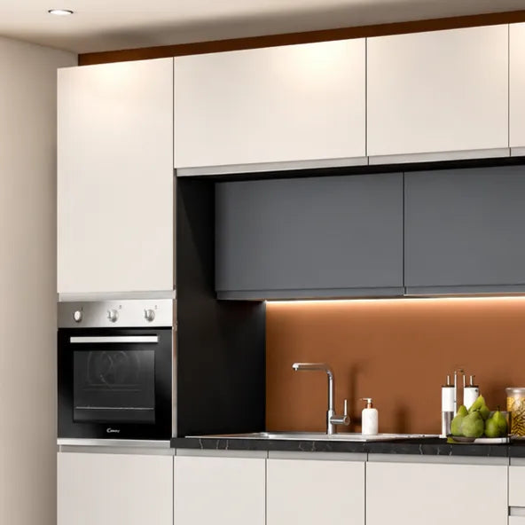 Cucina Luna moderna da 360 cm con apertura a gola, soprapensili ed elettrodomestici inclusi, disponibile in tortora e grigio acciaio.