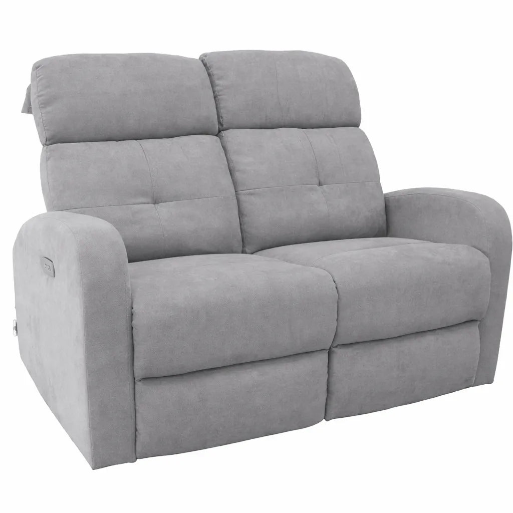Divano elettrico Cindy 2 posti recliner in tessuto con poggiapiedi e schienale reclinabile colore grigio o tortora.