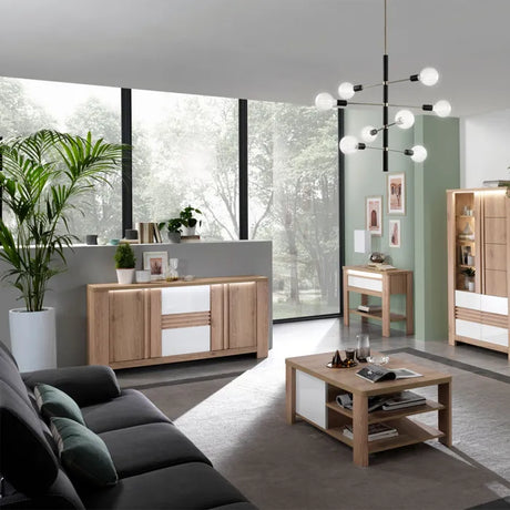 Madia Palazzo 3 ante con finitura Rovere Wellington e Bianco Laccato. Mobile contenitore elegante e moderno Made in Italy, perfetto per il soggiorno.