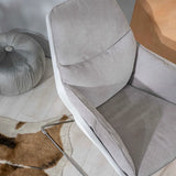 Poltrona Grace in tessuto imbottito sfoderabile con scocca in polipropilene e base in metallo dal design moderno ed elegante.