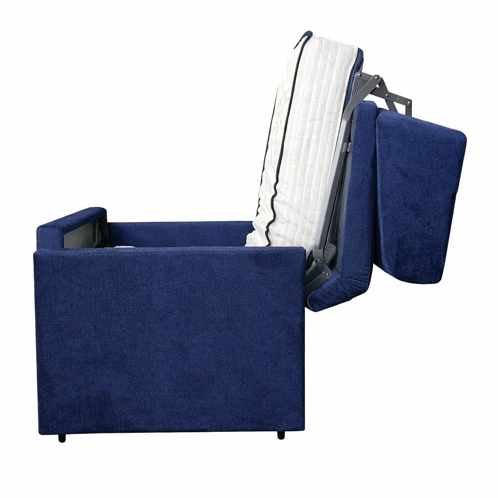 Poltrona letto trasformabile con materasso alto 18 cm e rivestimento in tessuto idrorepellente e antimacchia in vari colori.