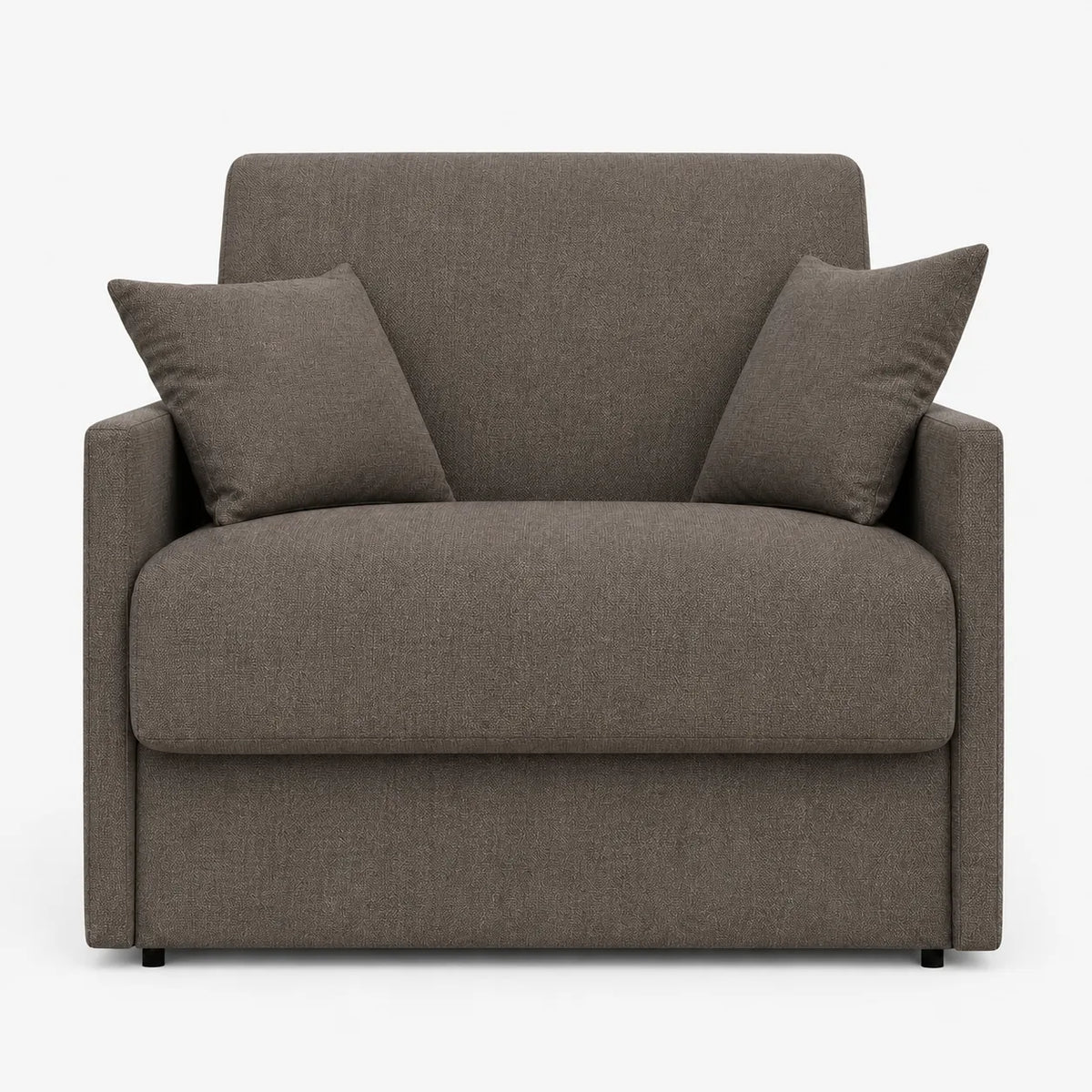 Poltrona letto trasformabile con materasso alto 18 cm e rivestimento in tessuto idrorepellente e antimacchia in vari colori.