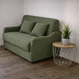 Poltrona letto trasformabile con materasso alto 18 cm e rivestimento in tessuto idrorepellente e antimacchia in vari colori.