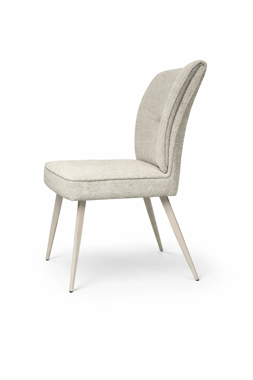 Sedia Eva rivestita in tessuto tortora o grigio con gambe in metallo verniciato.