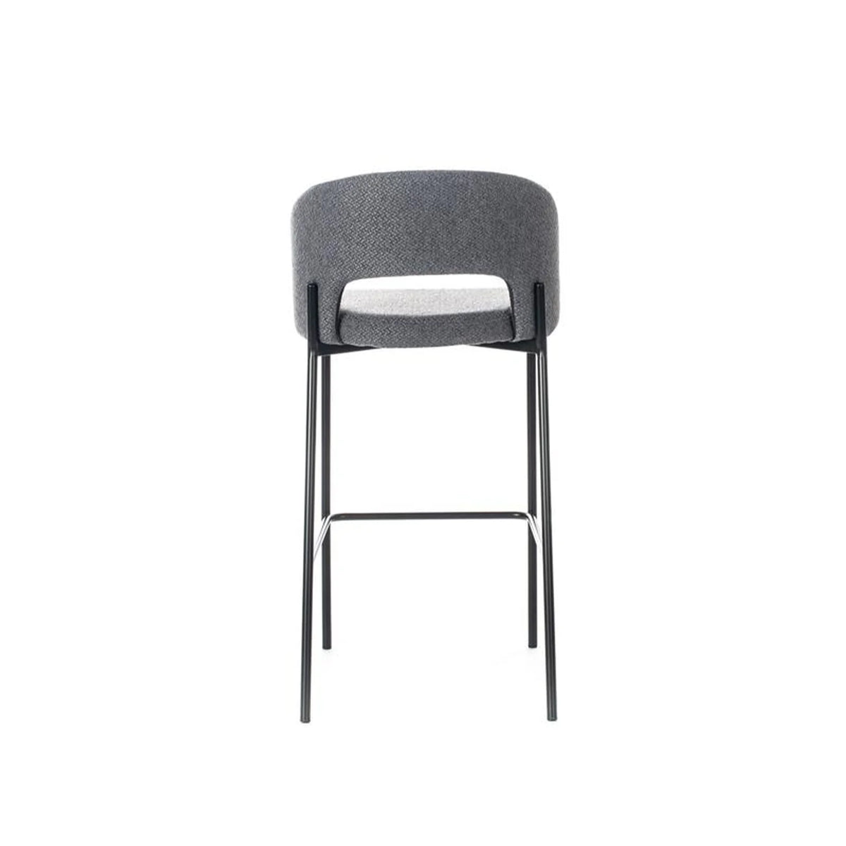 Sgabello Greta in tessuto grigio con schienale imbottito e gambe in metallo nero, ideale per penisola e cucina moderna