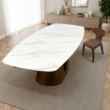 Tavolo allungabile Sunset con piano in ceramica effetto marmo Oro opaco e basamento in metallo effetto rame opaco estensibile fino a 300 cm.