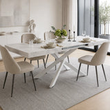 Tavolo allungabile Tokyo con struttura in metallo bianco e piano disponibile in rovere nodato, marmo carrara e cemento.