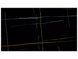 Tavolo Infinity Ceramic allungabile con top in vetroceramica marmo nero e base in metallo verniciato nero opaco
